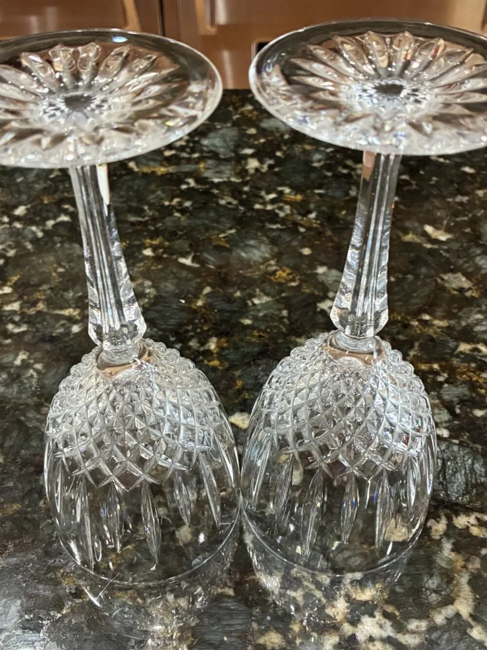 Set of 2 Mikasa Old Dublin Crystal Wine Glasses Goblets